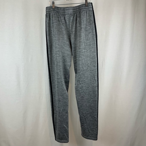 Adidas boys sweatpants , size XL 18/20 - Picture 3 of 5